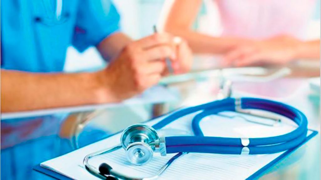 Castilla y León repite como la quinta comunidad con más denuncias ante el Defensor del Paciente, con 858 en 2025, un 8,3% más