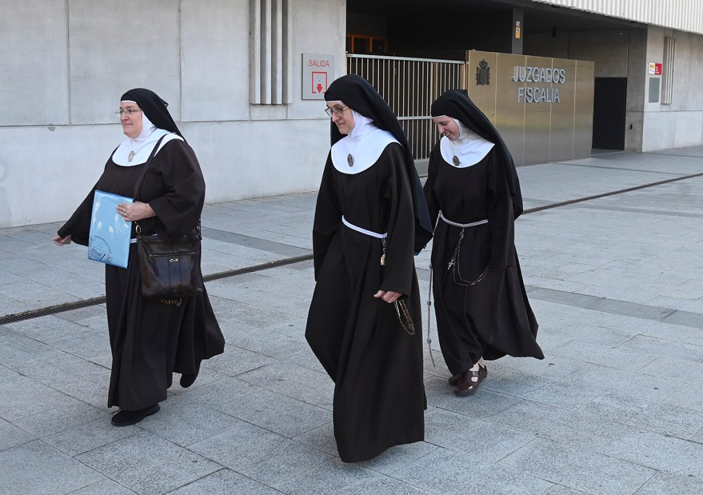 Las exmonjas de Belorado (Burgos) lanzan una campaña de recogida de firmas para reclamar «justicia y dignidad»