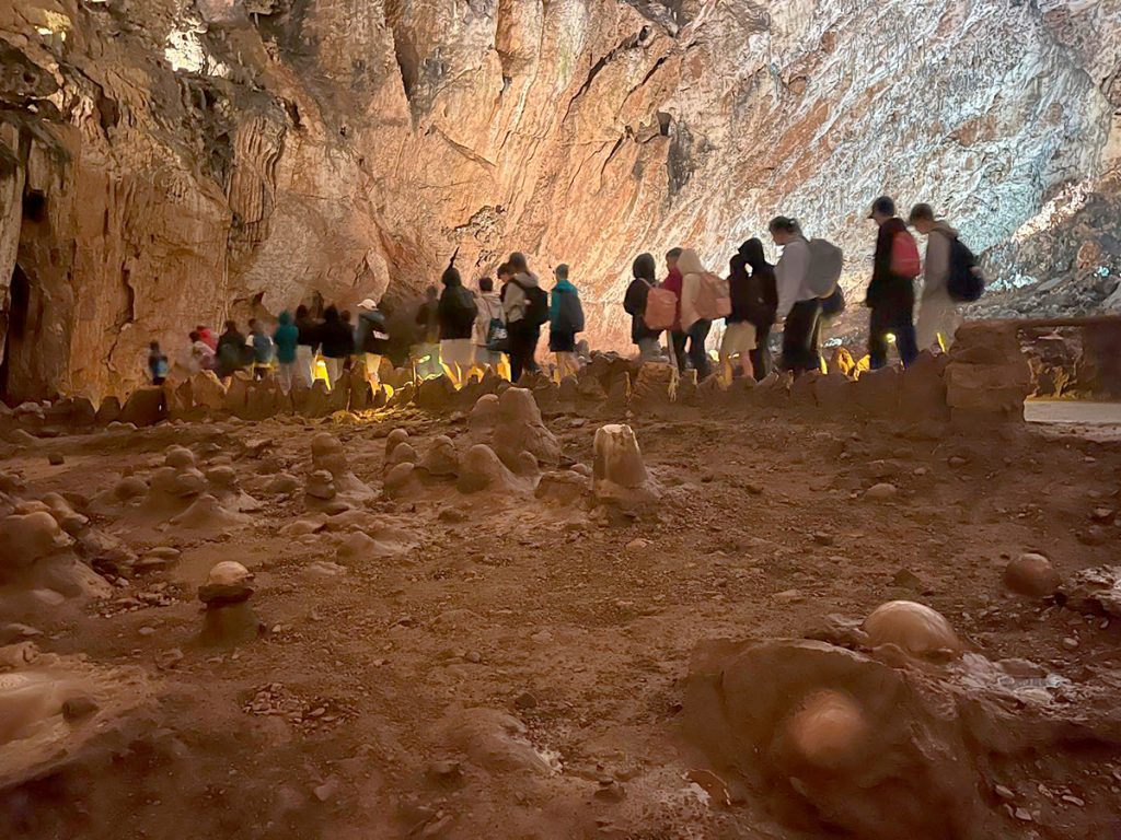 La Cueva del Valporquero de León inicia una nueva temporada tras recibir a más de 61.300 visitantes en 2025