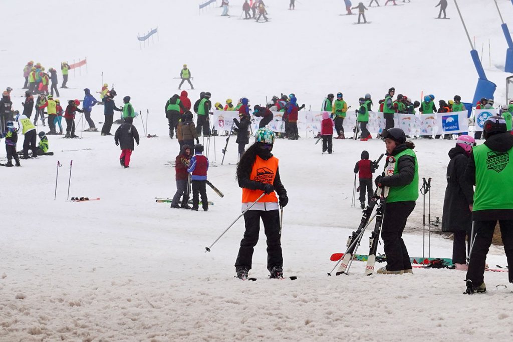 Las estaciones invernales leonesas ponen a disposición de los usuarios más de 23 kilómetros esquiables