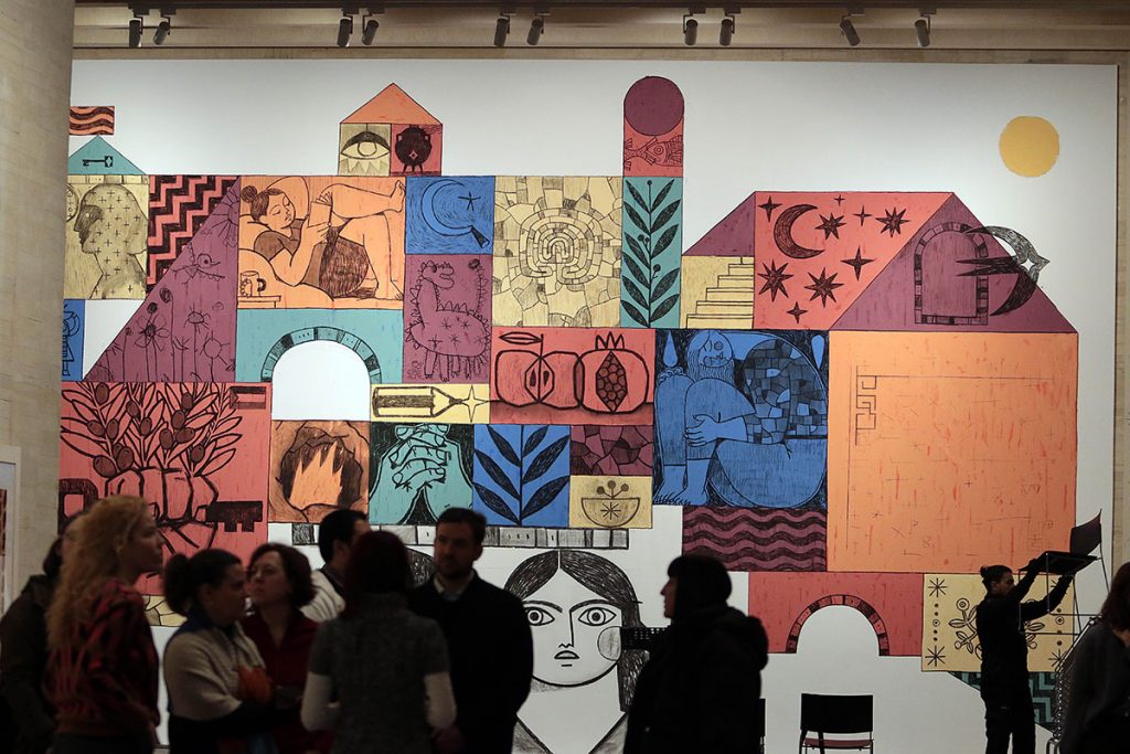 El Musac cuestiona la idea de hogar en tiempos de crisis de la vivienda con la exposición ‘¿No hay nada como el hogar?’