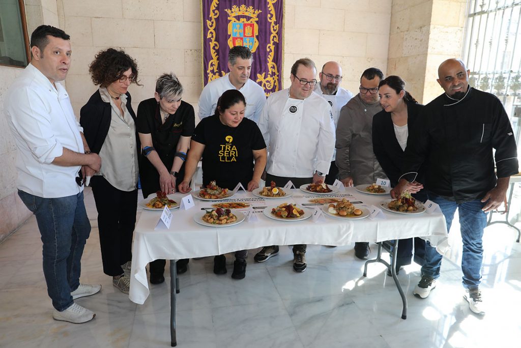 Los restaurantes Canela en Rama y La Traserilla se coronan en el II Concurso de la Menestra Palentina