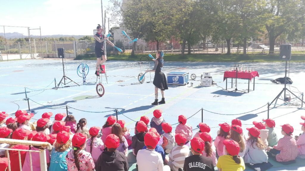El VIII Festival Internacional de Circo de Villaquilambre (León) reunirá este fin de semana a once compañías
