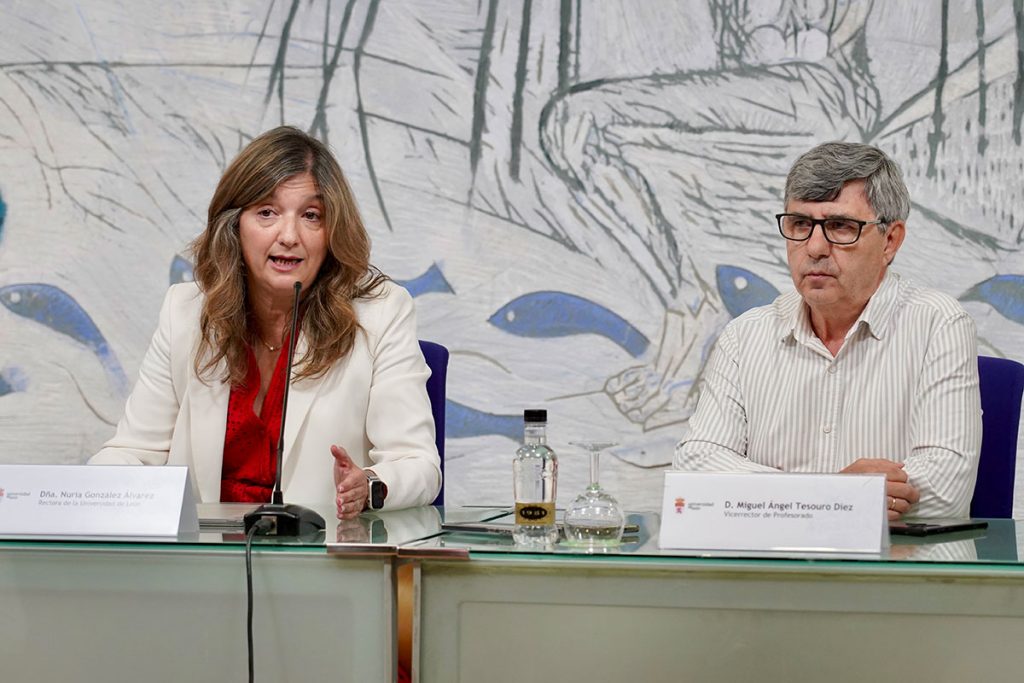 El informe favorable para el Grado en Medicina contempla “su impartición íntegra en León” aunque la ULE buscará extenderla a Ponferrada