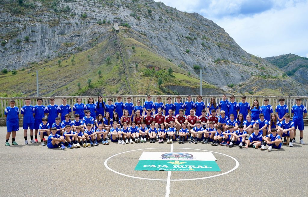 Santa Lucía de Gordón (León) acoge el VIII Campus de Balonmano Juanín García