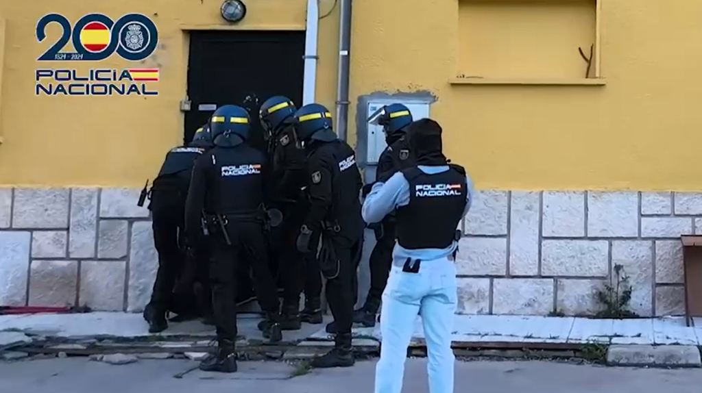 Detenidos en Valladolid, Palencia y Salamanca 9 miembros de una red dedicada a la explotación sexual de mujeres