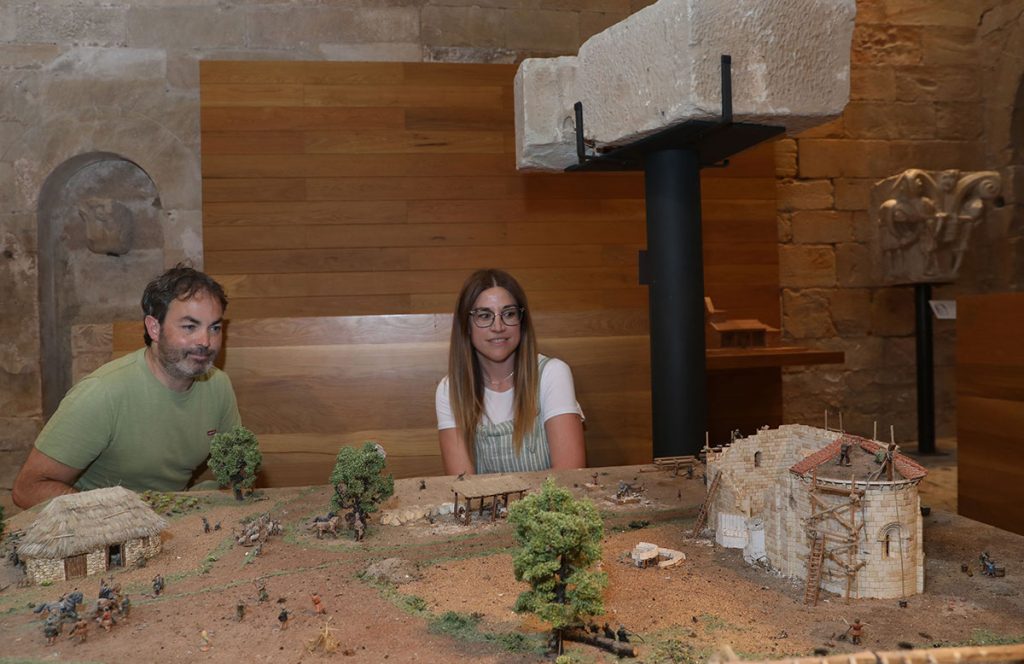 El monasterio de Santa María la Real convierte el verano en una máquina del tiempo hacia la Edad Media