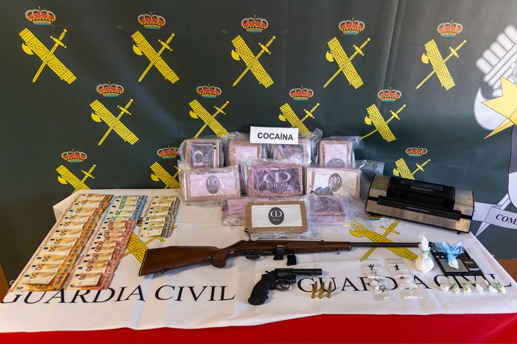 Tres detenidos en Salamanca tras la incautación de más de 12 kilos de cocaína y dos armas de fuego
