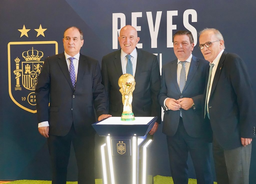 La segunda ruta de la Copa del Mundial de Fútbol arrancará a primeros de año en Ciudad Rodrigo para homenajear al joven aficionado que falleció